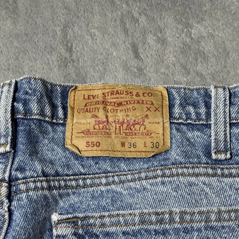 Vintage 90s Levi's 550 Relaxed Fit‎ Jeans, Light Mud Wash Denim 36x30 (33x29.5)